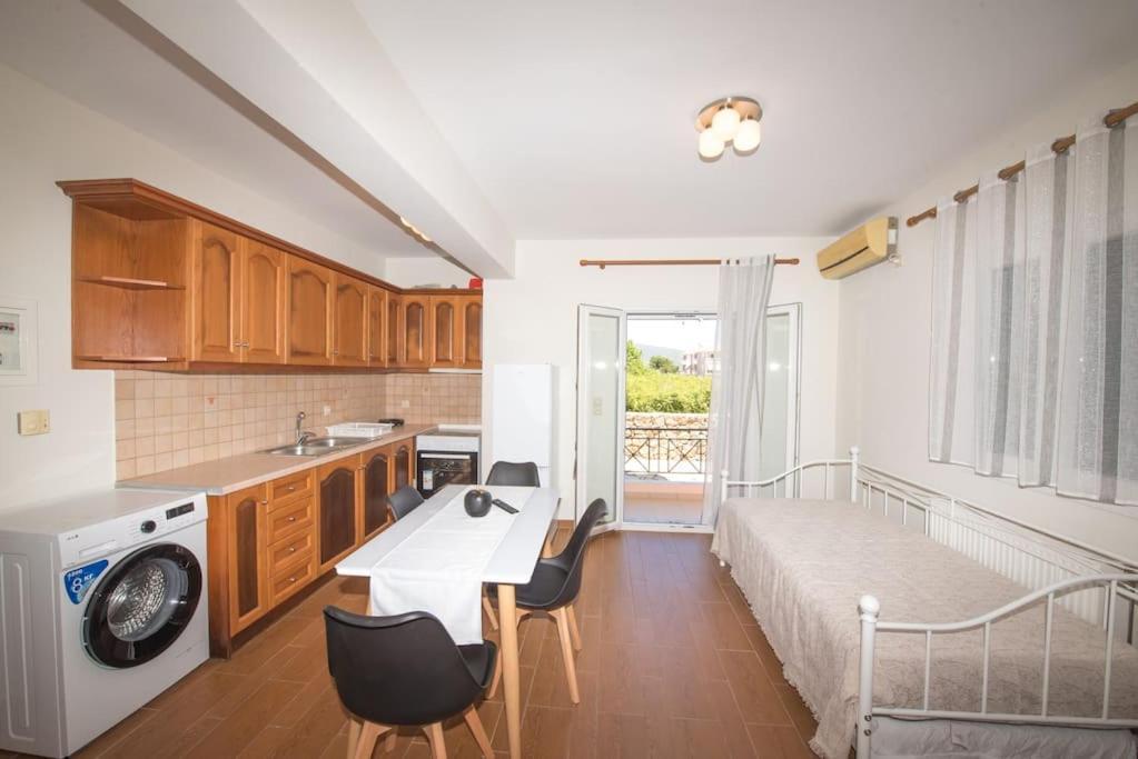 Anna Maria Apartment Lefkada City Exterior photo