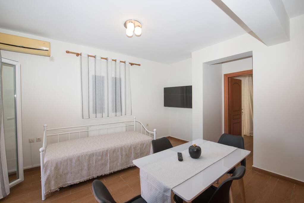 Anna Maria Apartment Lefkada City Exterior photo