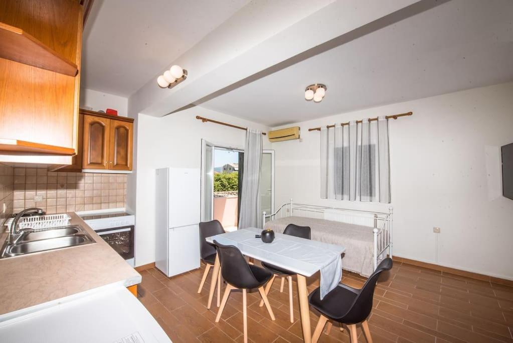 Anna Maria Apartment Lefkada City Exterior photo